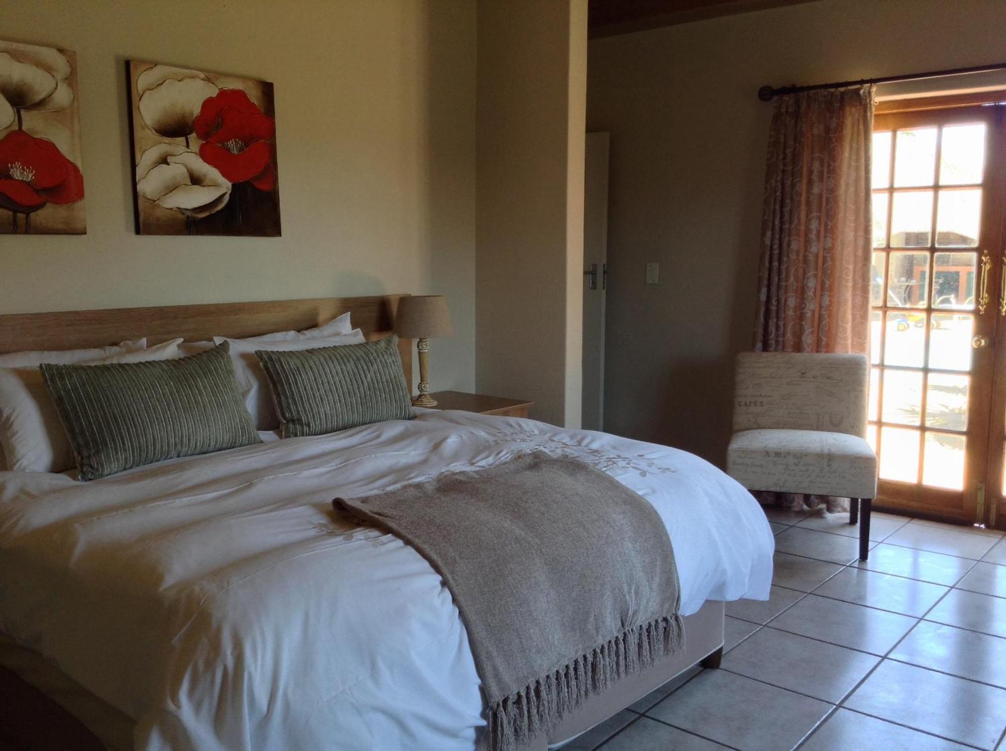 12 On Vaal Drive Guesthouse Vanderbijlpark Chambre photo